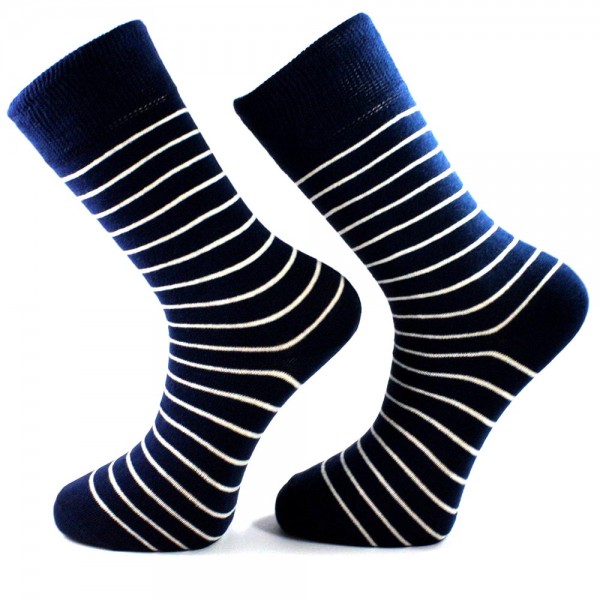 Çizgili Siyah Çorap
